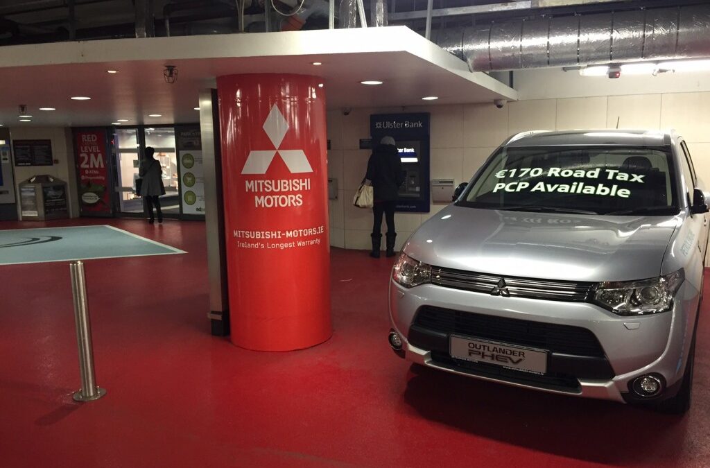 Vinyl Pillar Wraps in Dundrum Shopping Centre